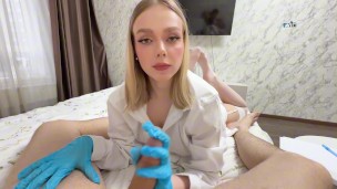 О БОЖЕ, МОЙ УРОЛОГ РЕШИЛ ПРОВЕРИТЬ МОЙ ЧЛЕН С ПОМОЩЬЮ СВОЕЙ ПИЗДЫ – Arisha_Mills